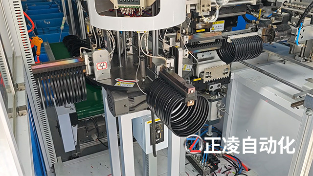 同樣粘接密封圈，為什么正凌密封圈粘接機(jī)粘接的又快又好？